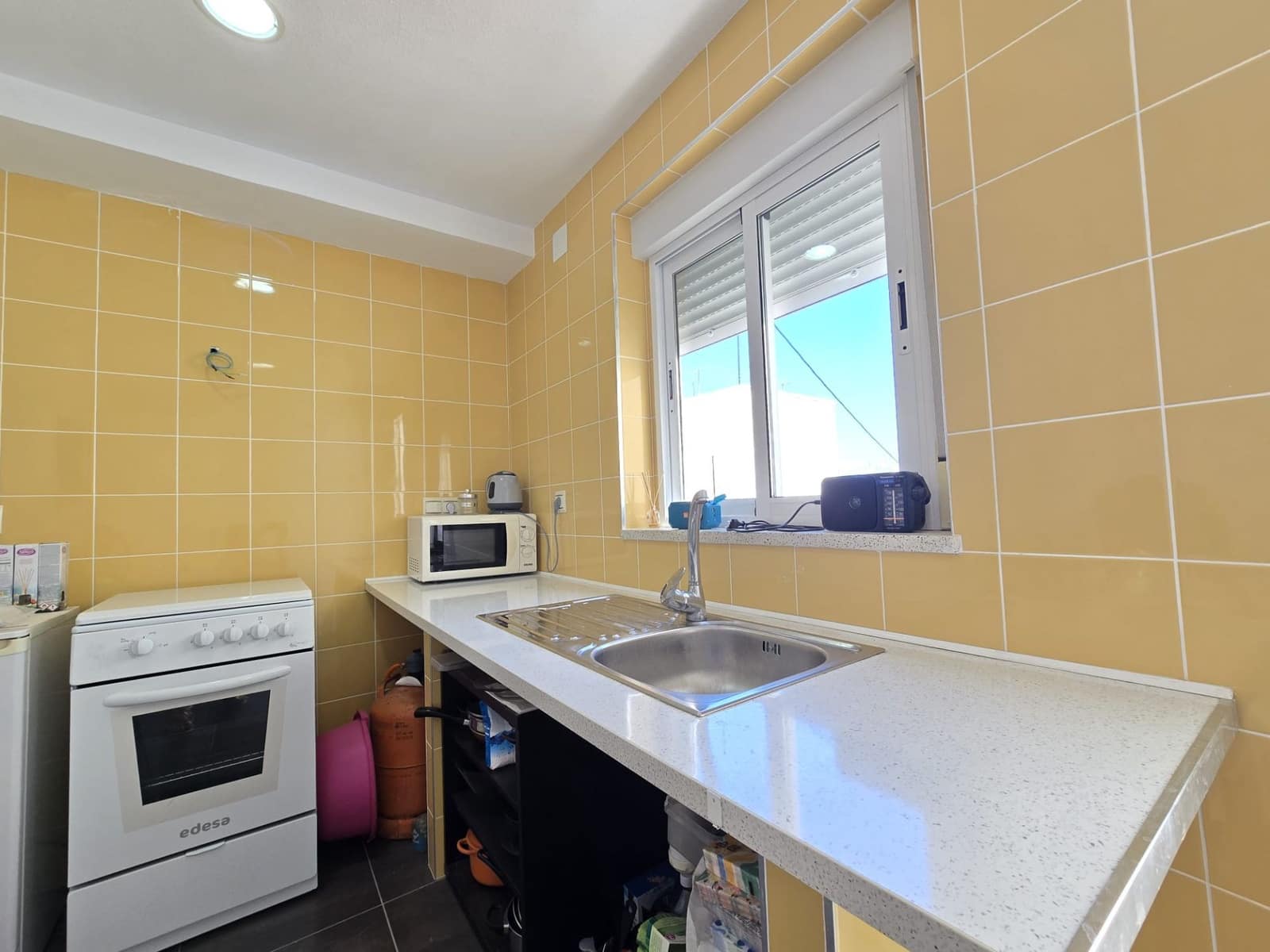 3 soveværelse Lejlighed til leje i Santa Pola - € 900 (Ref: 9007345)