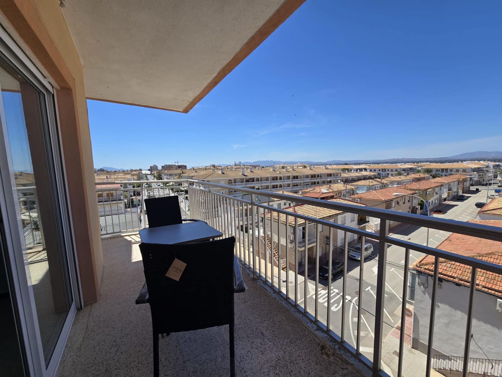 3 soveværelse Lejlighed til leje i Santa Pola - € 900 (Ref: 9007345)