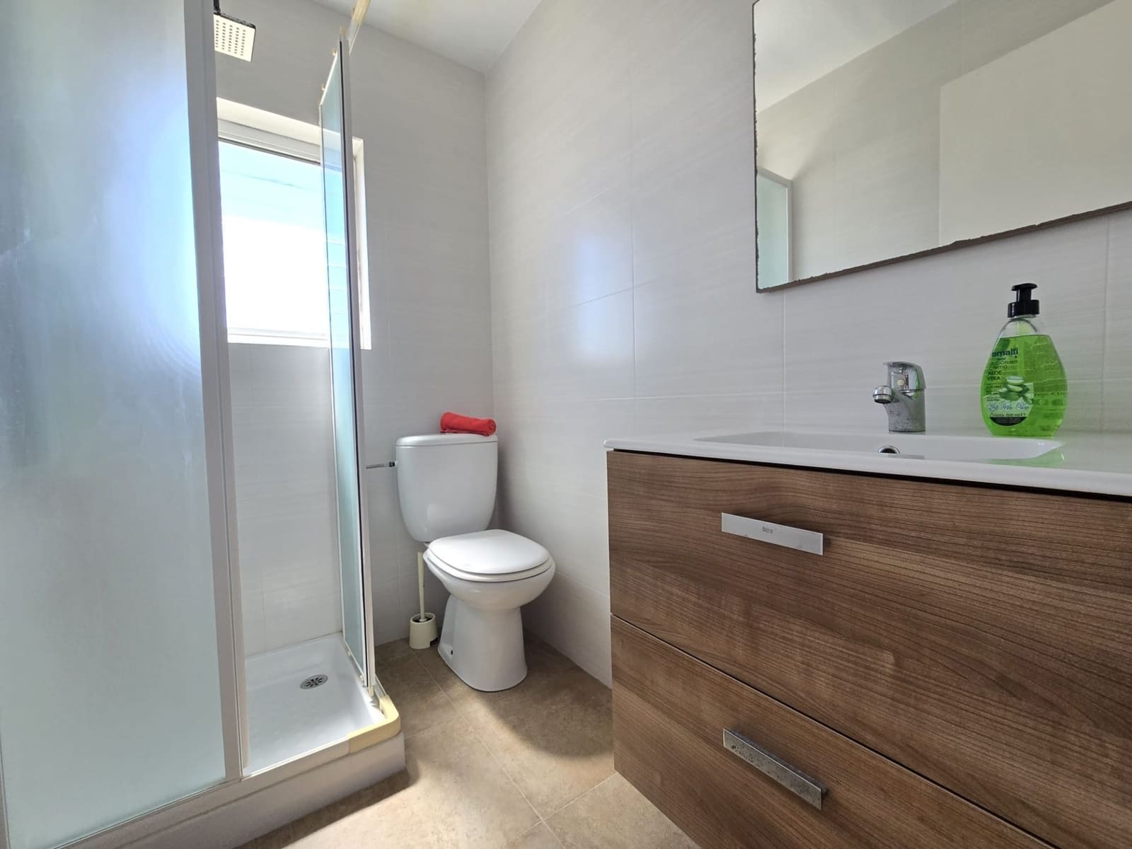 3 soveværelse Lejlighed til leje i Santa Pola - € 900 (Ref: 9007345)