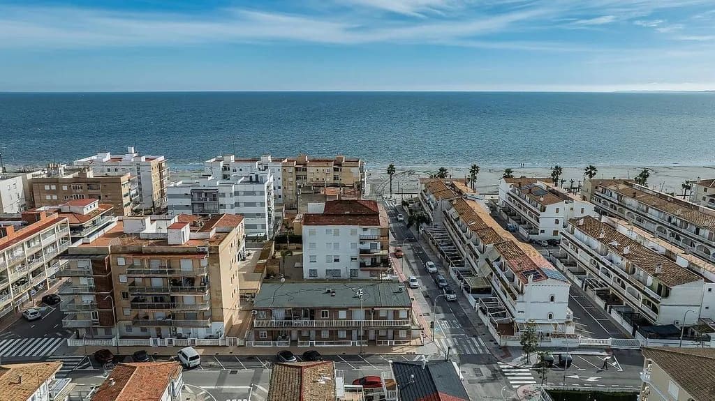 3 quarto Apartamento para arrendar em Santa Pola - 900 € (Ref: 9007345)