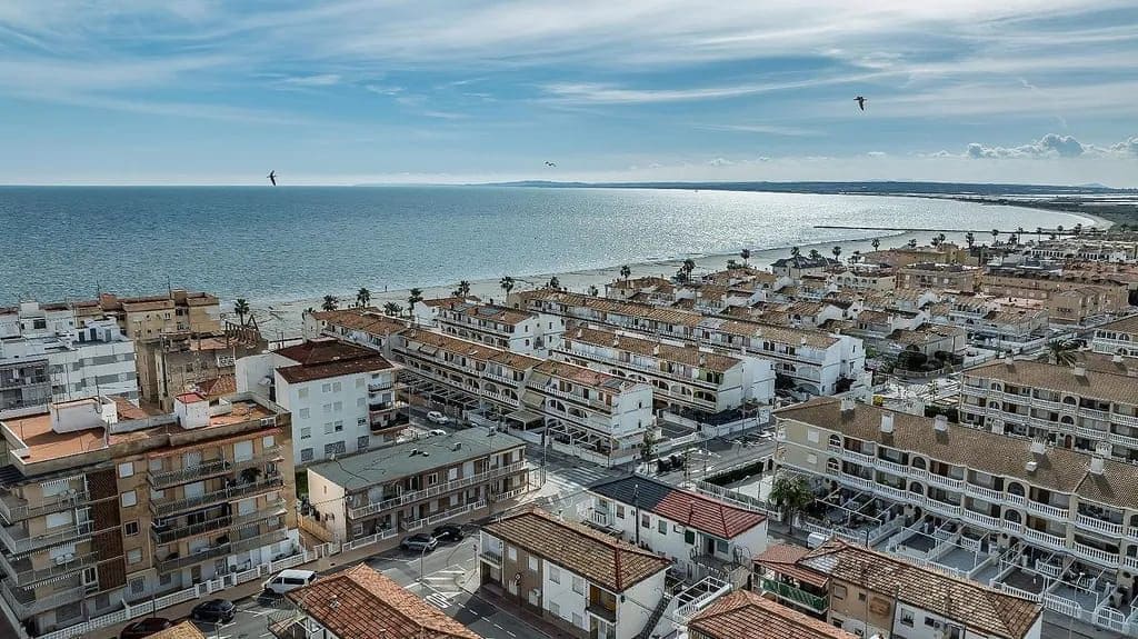3 quarto Apartamento para arrendar em Santa Pola - 900 € (Ref: 9007345)