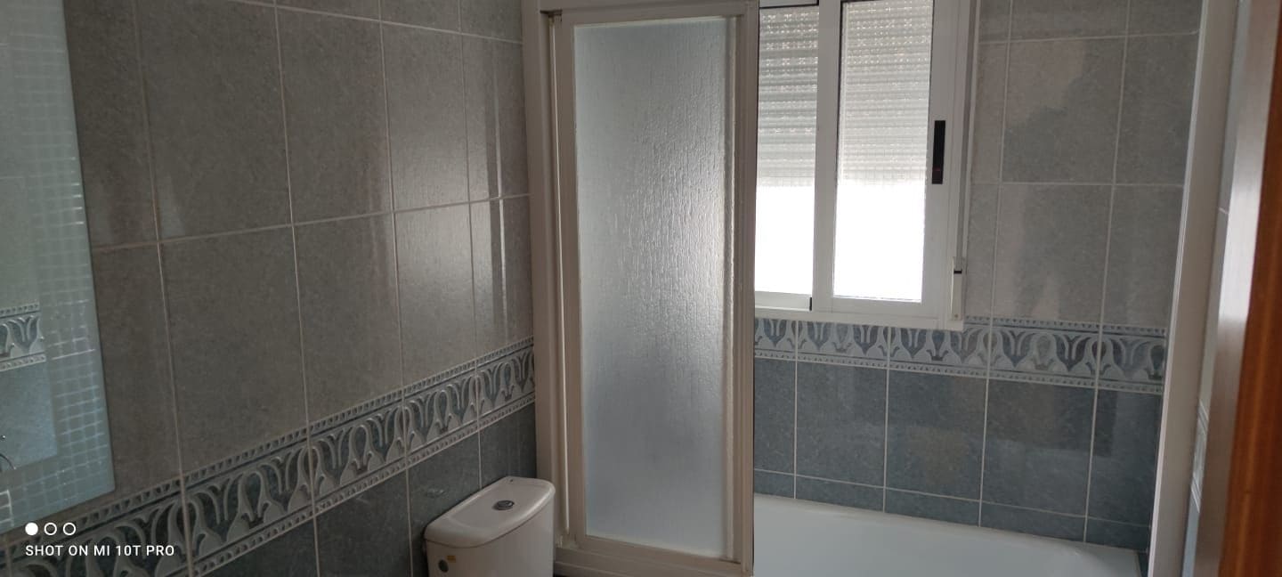 Apartamento de 1 habitación en Formentera del Segura en alquiler con piscina - 550 € (Ref: 9034338)