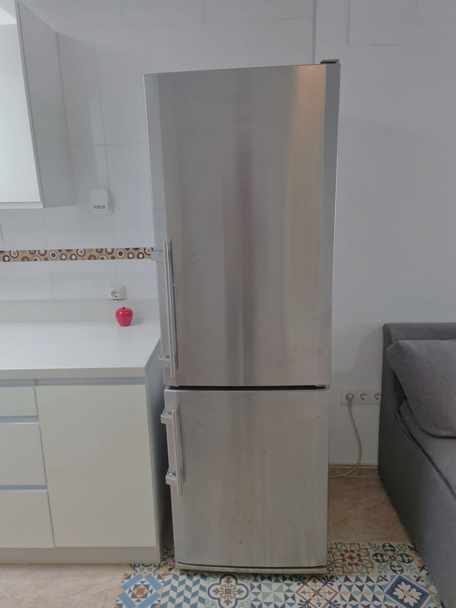 Bungalow de 2 chambres à louer à Santa Pola - 800 € (Ref: 9258238)