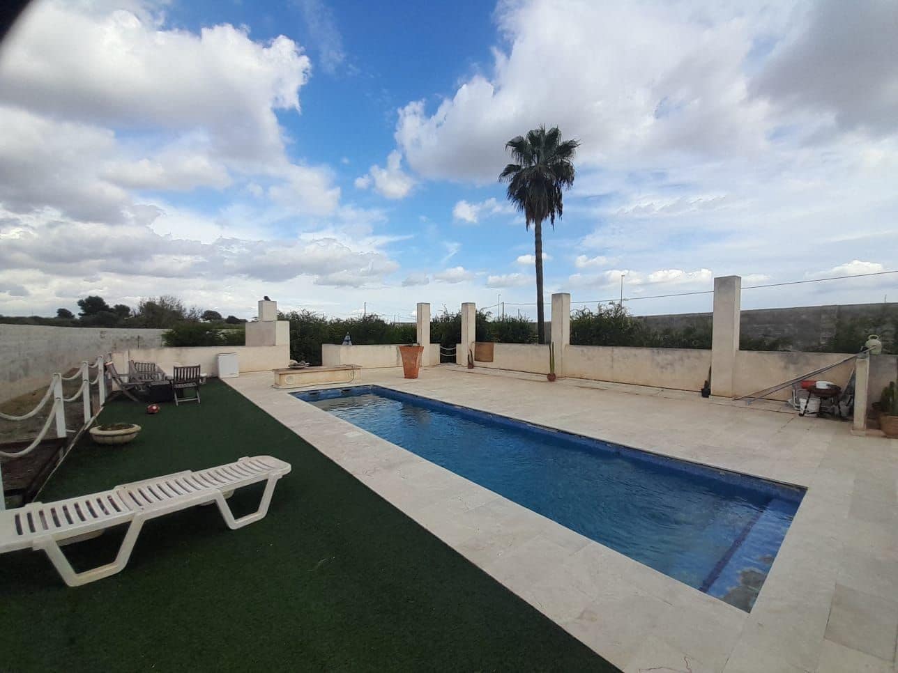 Chalet de 4 habitaciones en Crevillente / Crevillent en venta con piscina garaje - 360.000 € (Ref: 9258241)