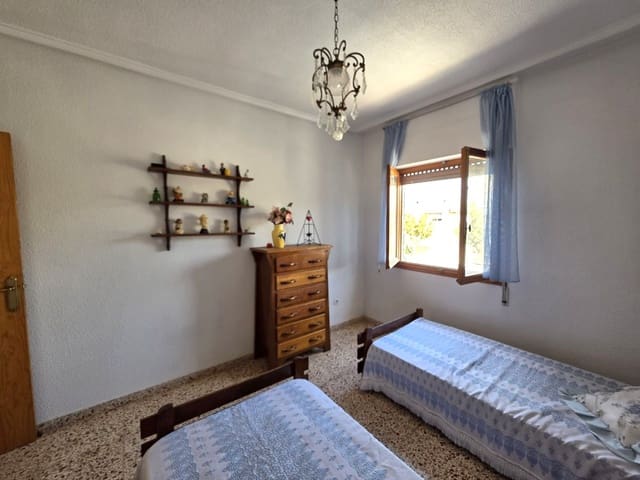 4 makuuhuone Bungalow myytävänä paikassa Santa Pola - 223 000 € (Ref: 9258245)