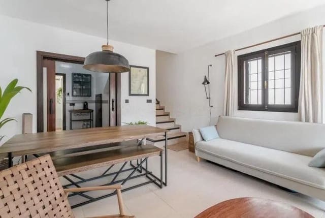 4 soveværelse Bungalow til salg i Santa Pola med swimmingpool garage - € 339.000 (Ref: 9371808)