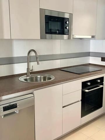 4 soveværelse Bungalow til salg i Santa Pola med swimmingpool garage - € 339.000 (Ref: 9371808)