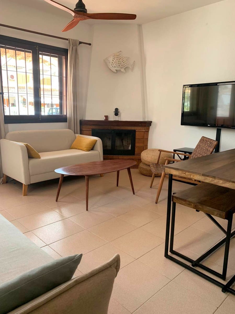 4 camera da letto Bungalow in vendita in Santa Pola con piscina garage - 339.000 € (Rif: 9371808)