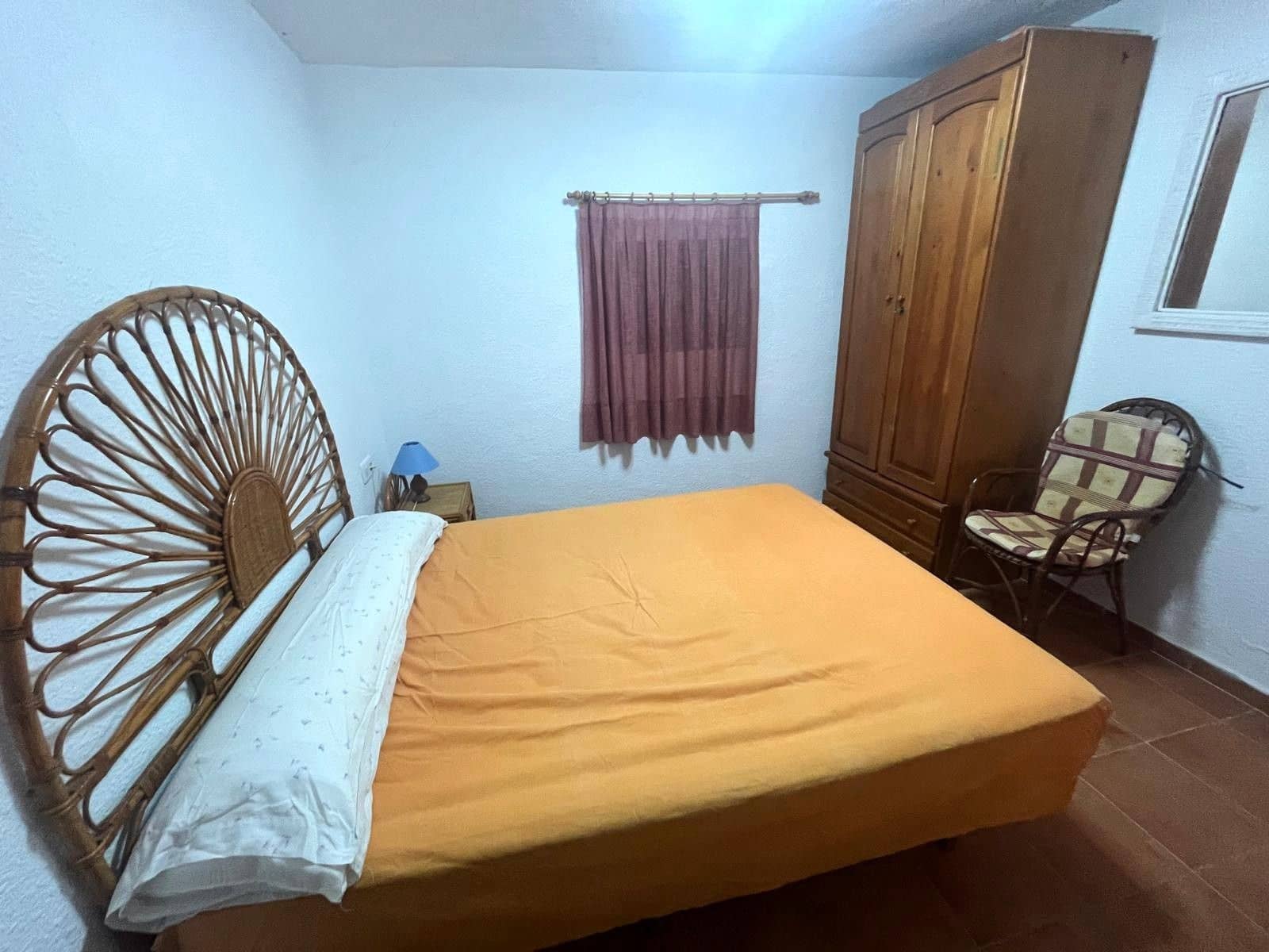 4 sypialnia Bungalow na sprzedaż w Arenales del Sol z basenem garażem - 275 000 € (Ref: 9390308)