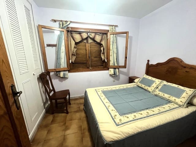 4 sypialnia Bungalow na sprzedaż w Arenales del Sol, Elche / Elx z basenem garażem - 275 000 € (Ref: 9390308)
