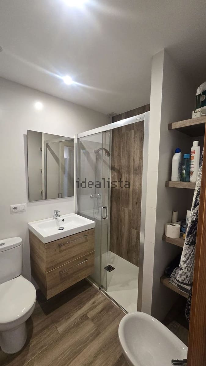 4 quarto Bungalow para venda em Arenales del Sol com piscina garagem - 275 000 € (Ref: 9390308)