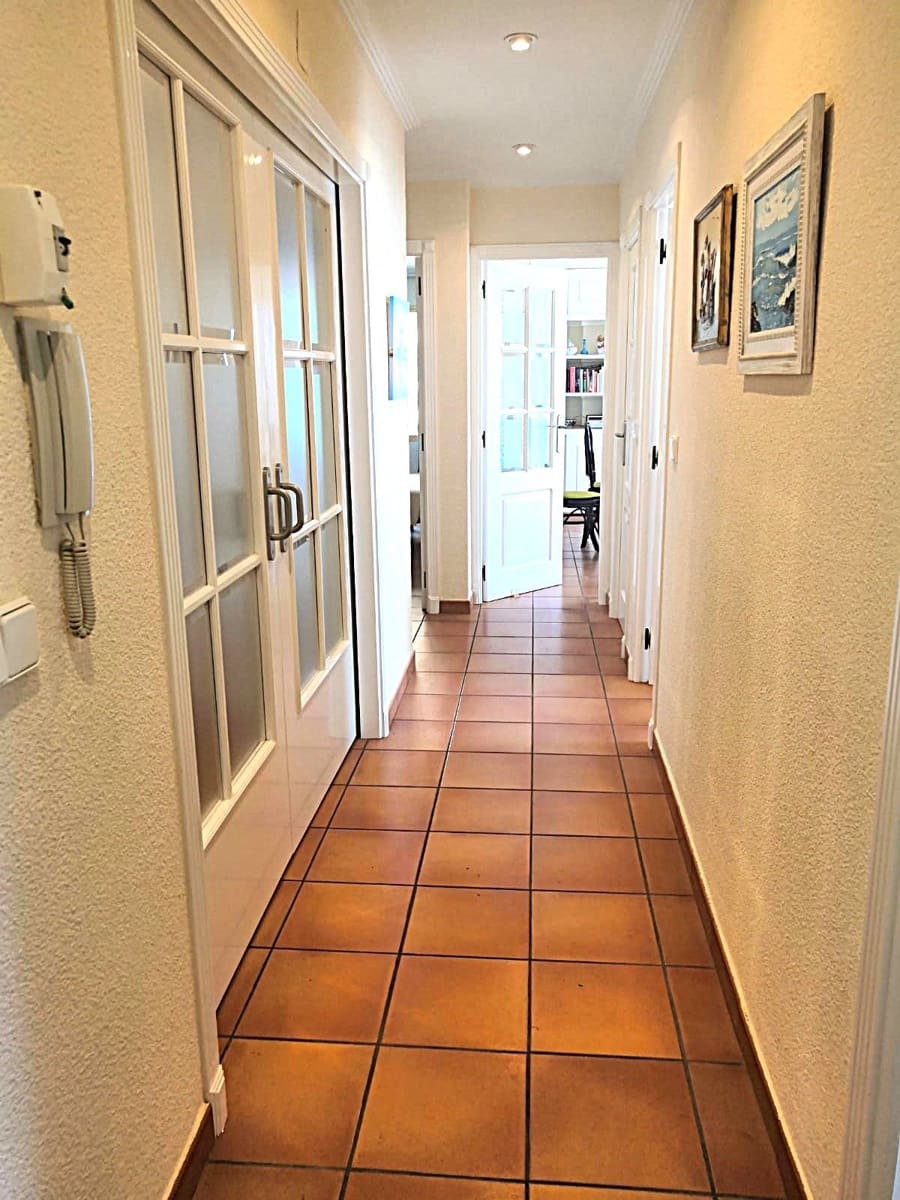 Apartamento de 4 habitaciones en Santa Pola en venta con piscina garaje - 490.000 € (Ref: 9403184)