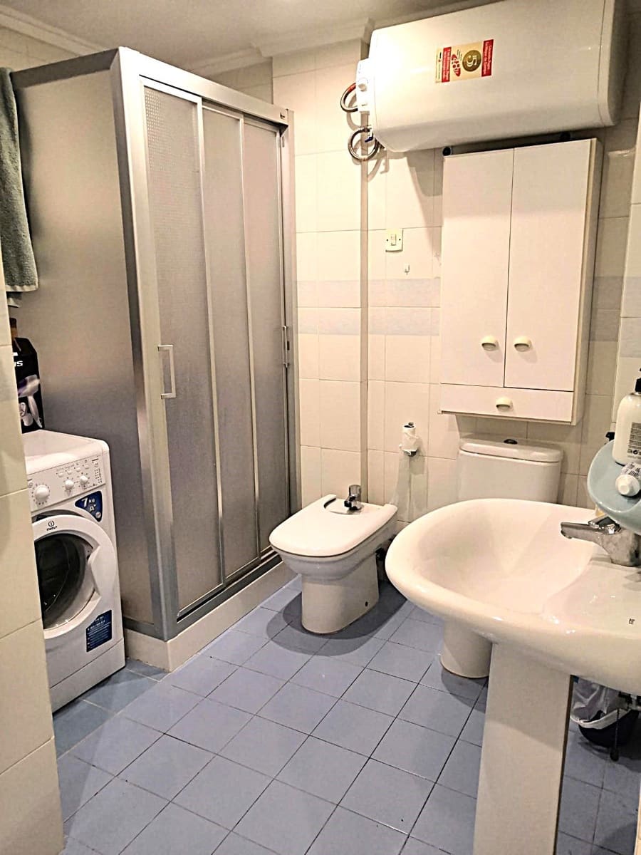 Apartamento de 4 habitaciones en Santa Pola en venta con piscina garaje - 490.000 € (Ref: 9403184)