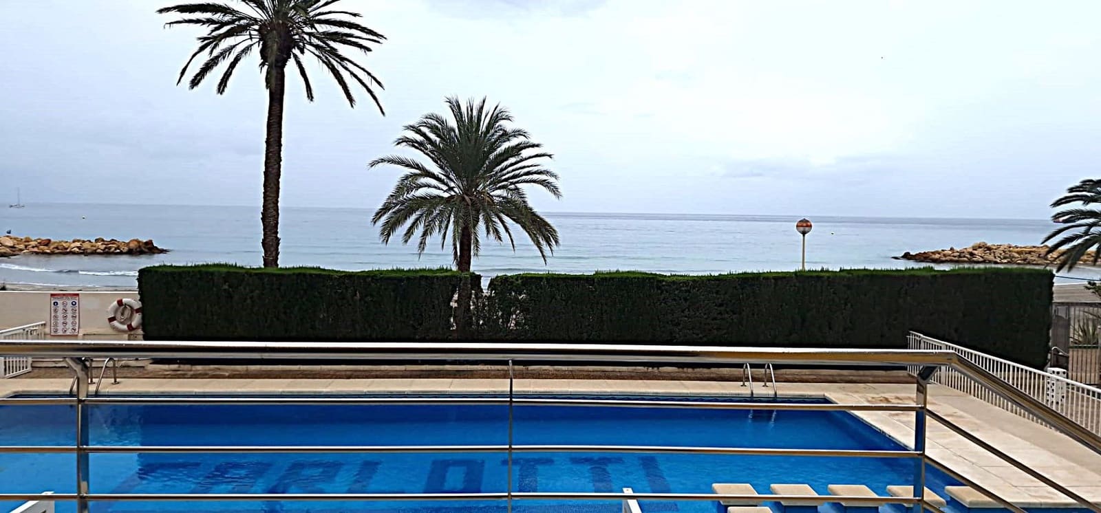 Apartamento de 4 habitaciones en Santa Pola en venta con piscina garaje - 490.000 € (Ref: 9403184)