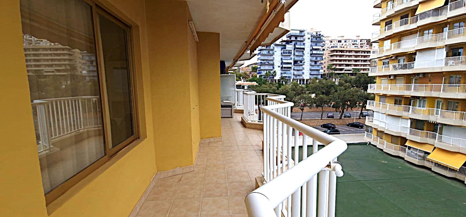 Apartamento de 4 habitaciones en Santa Pola en venta con piscina garaje - 490.000 € (Ref: 9403184)