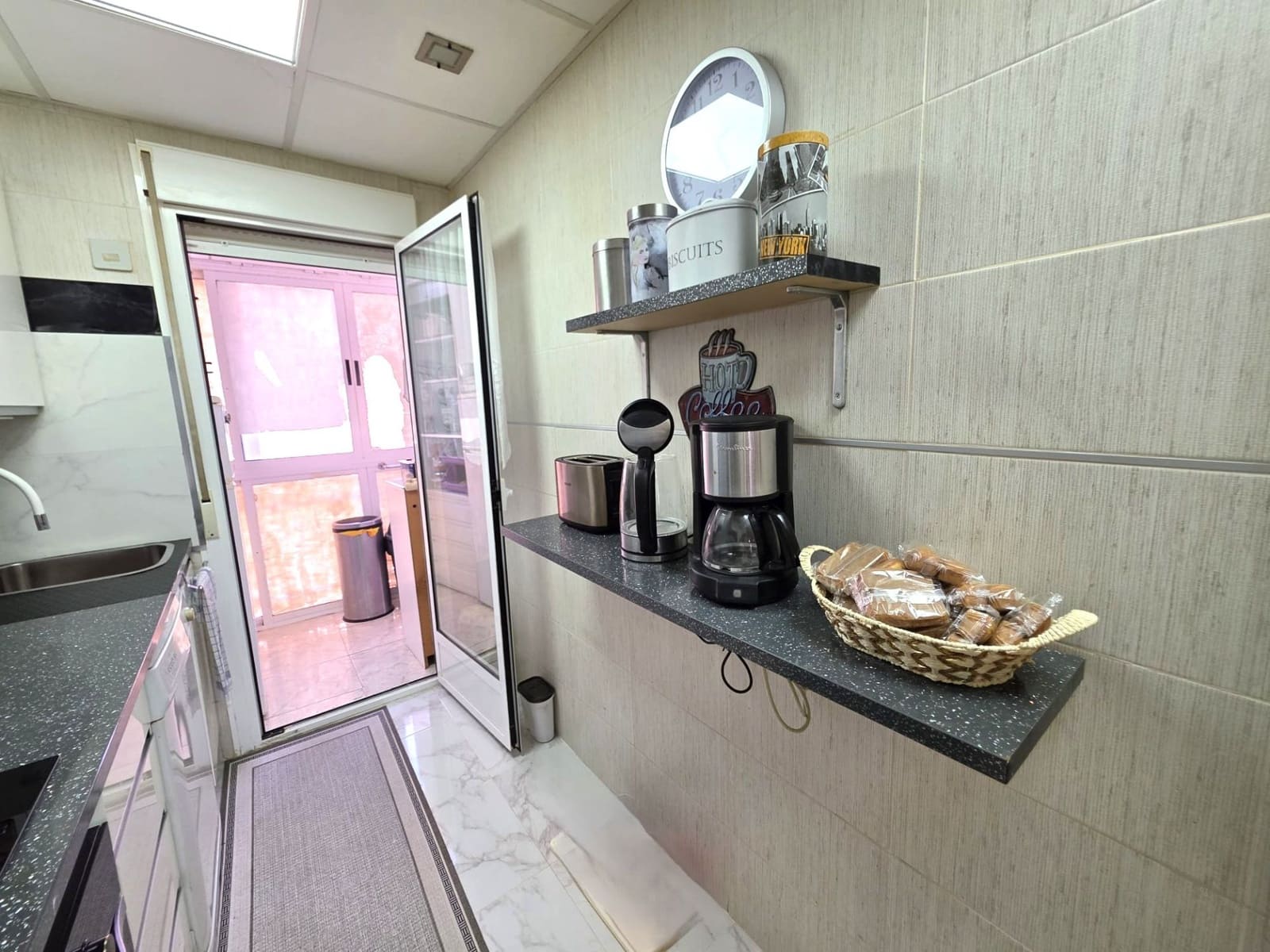 3 bedroom Flat for sale in Santa Pola with garage - € 170,000 (Ref: 9413737)