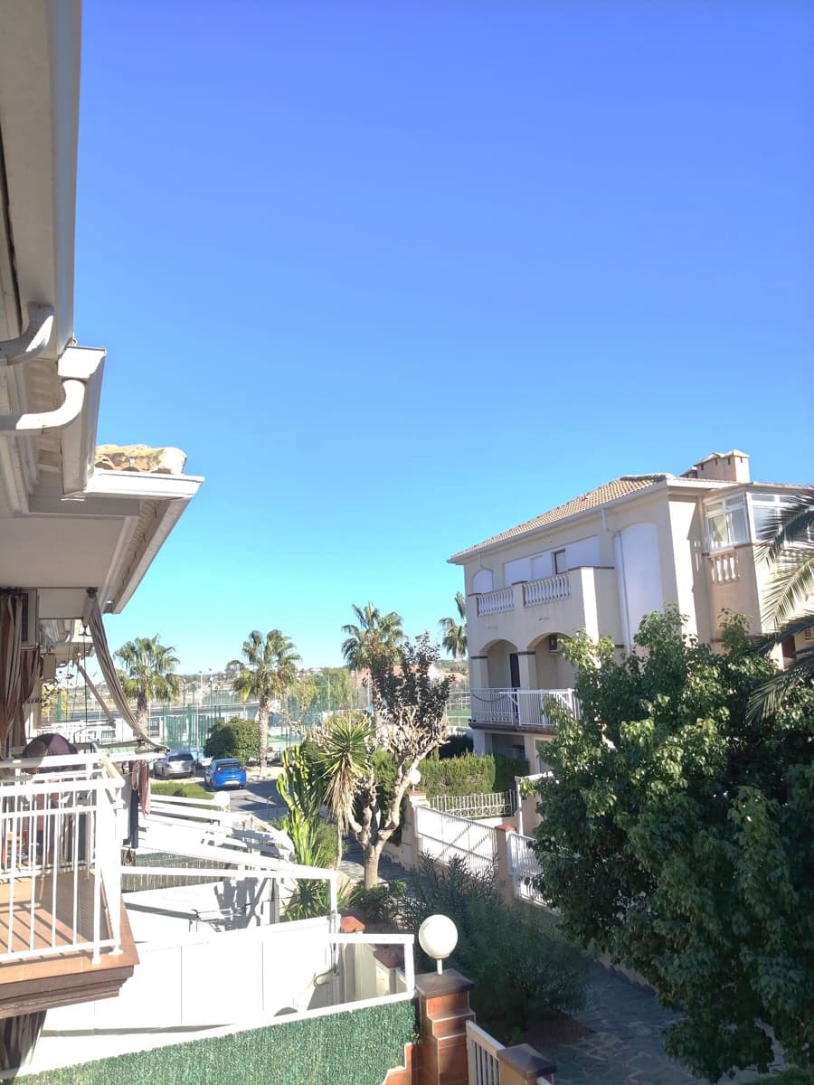 4 Zimmer Bungalow zu vermieten in Santa Pola - 900 € (Ref: 9422026)