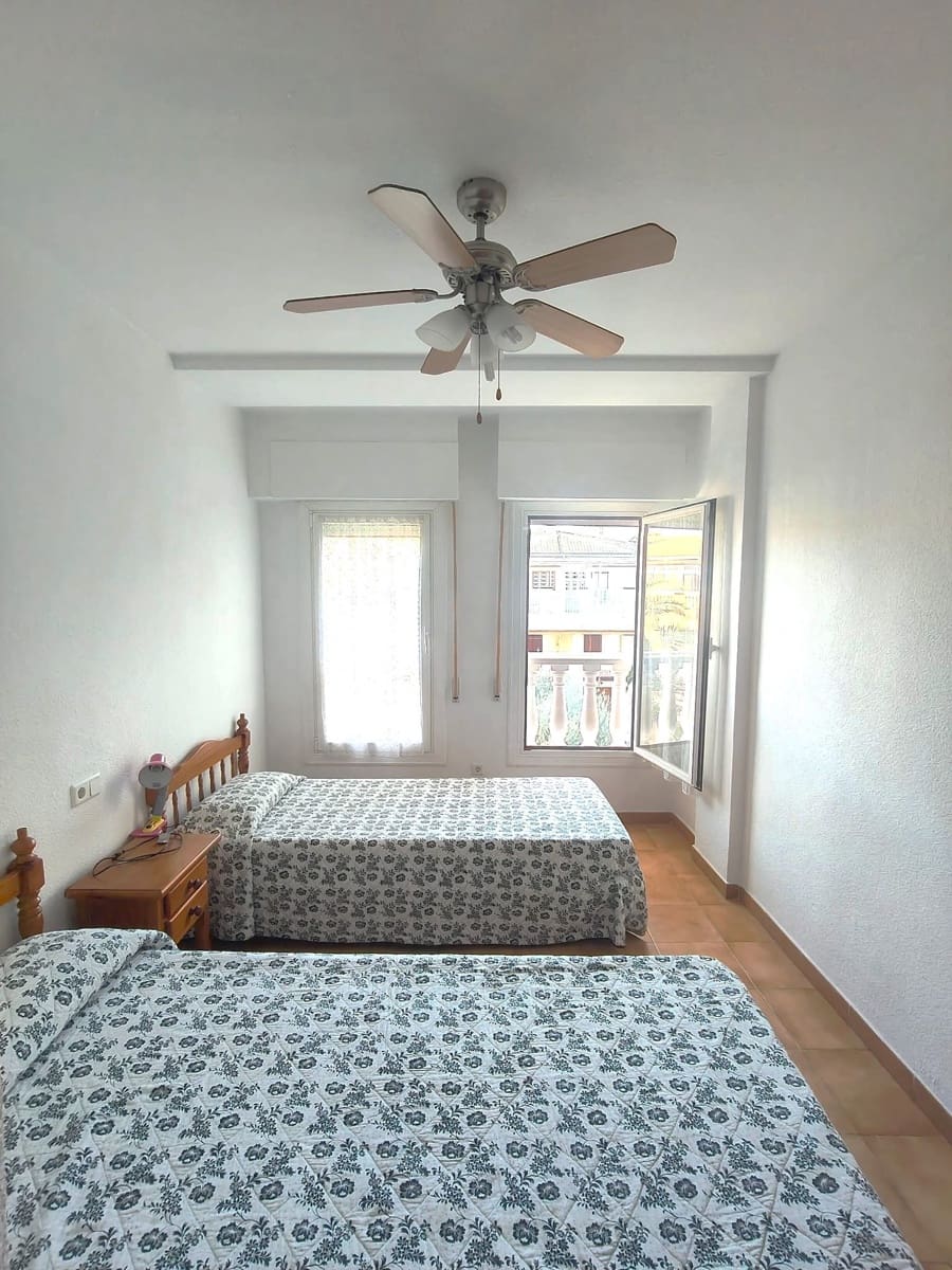 4 Zimmer Bungalow zu vermieten in Santa Pola - 900 € (Ref: 9422026)