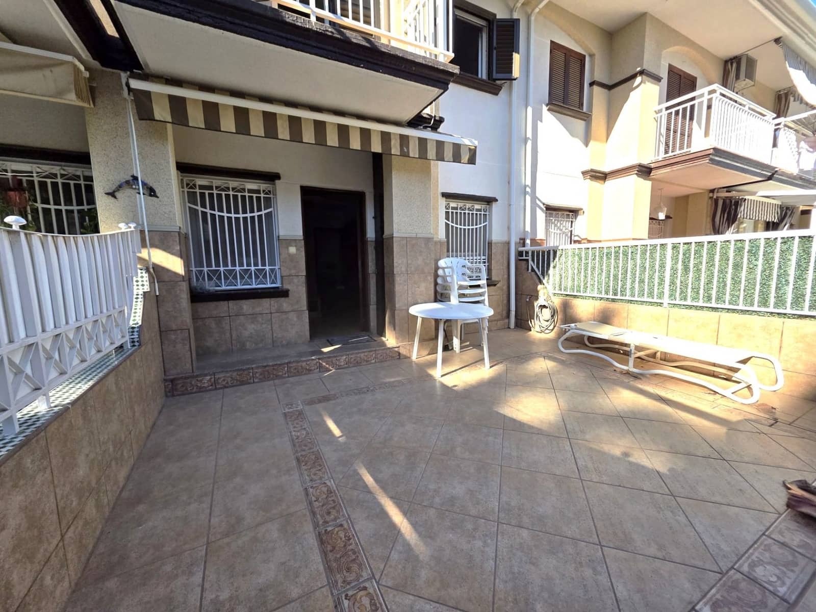 4 Zimmer Bungalow zu vermieten in Santa Pola - 900 € (Ref: 9422026)