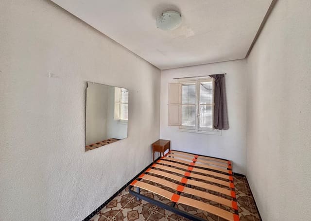 3 bedroom Flat for sale in Santa Pola - € 139,000 (Ref: 9426934)