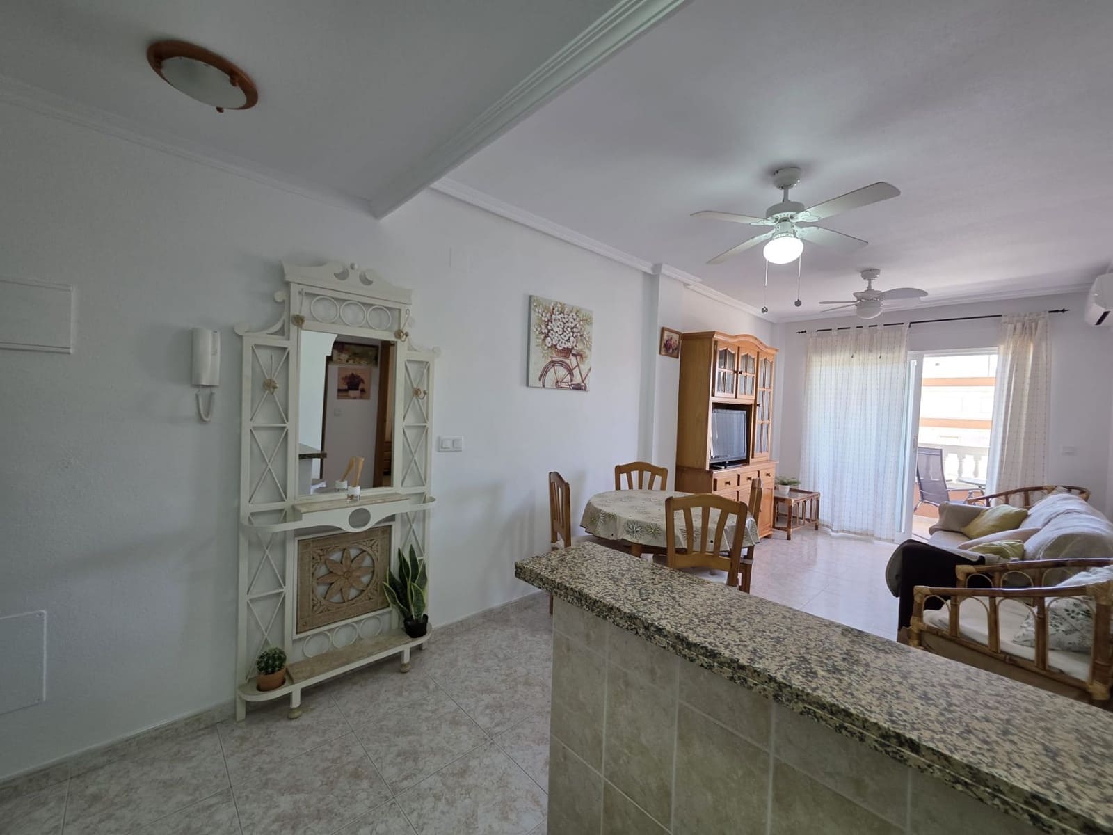 1 soveværelse Lejlighed til leje i Santa Pola - € 700 (Ref: 9441324)