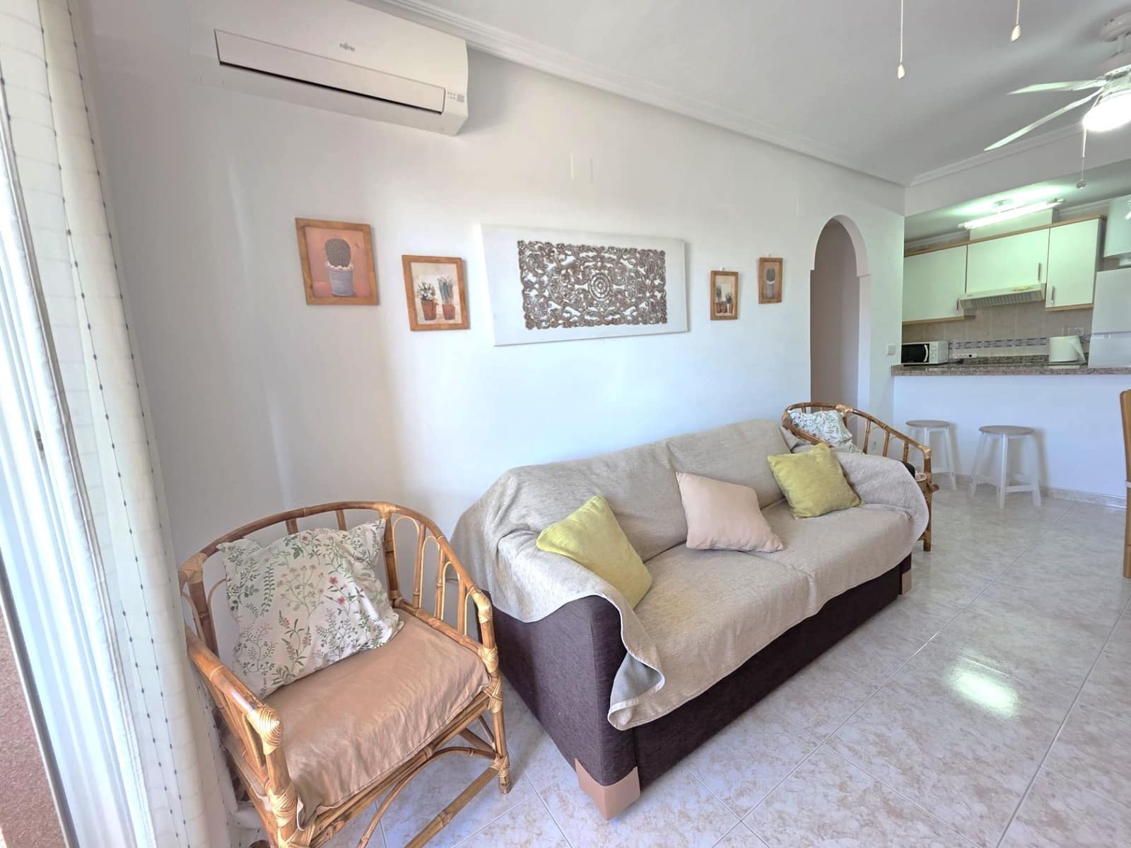 1 soveværelse Lejlighed til leje i Santa Pola - € 700 (Ref: 9441324)