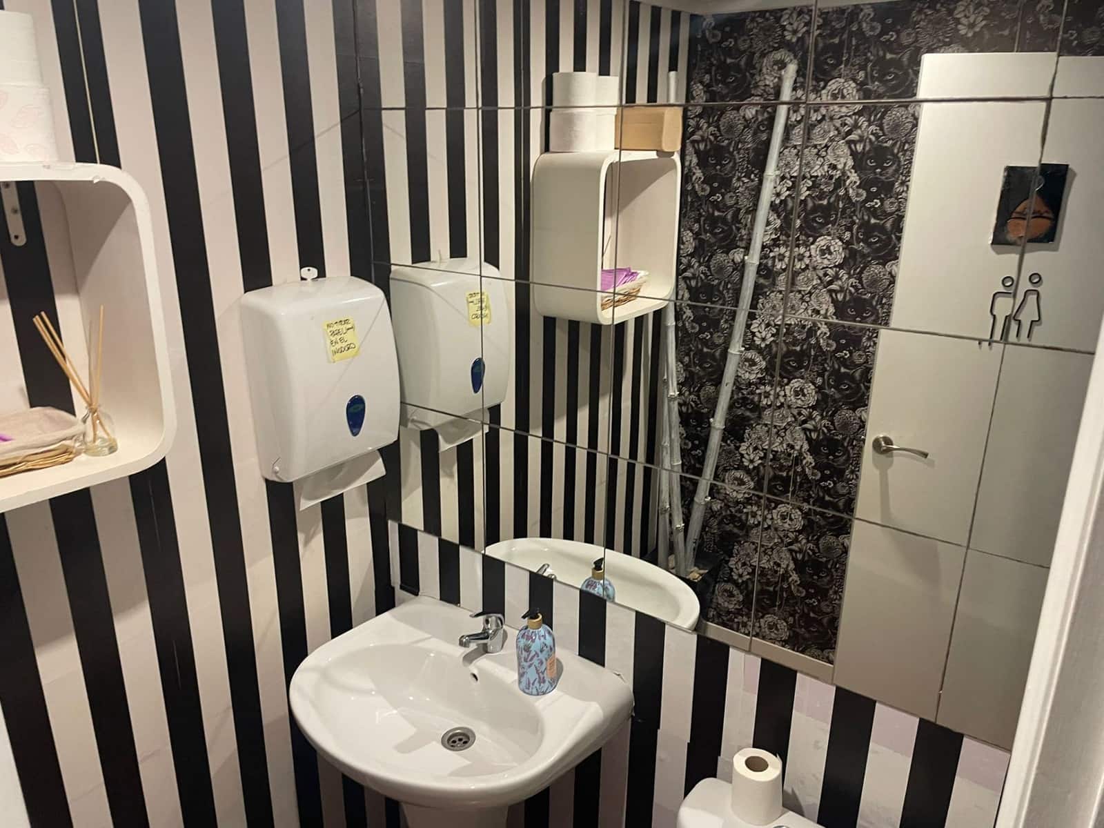 Kommersiell till salu i Santa Pola - 138 000 € (Ref: 9465432)