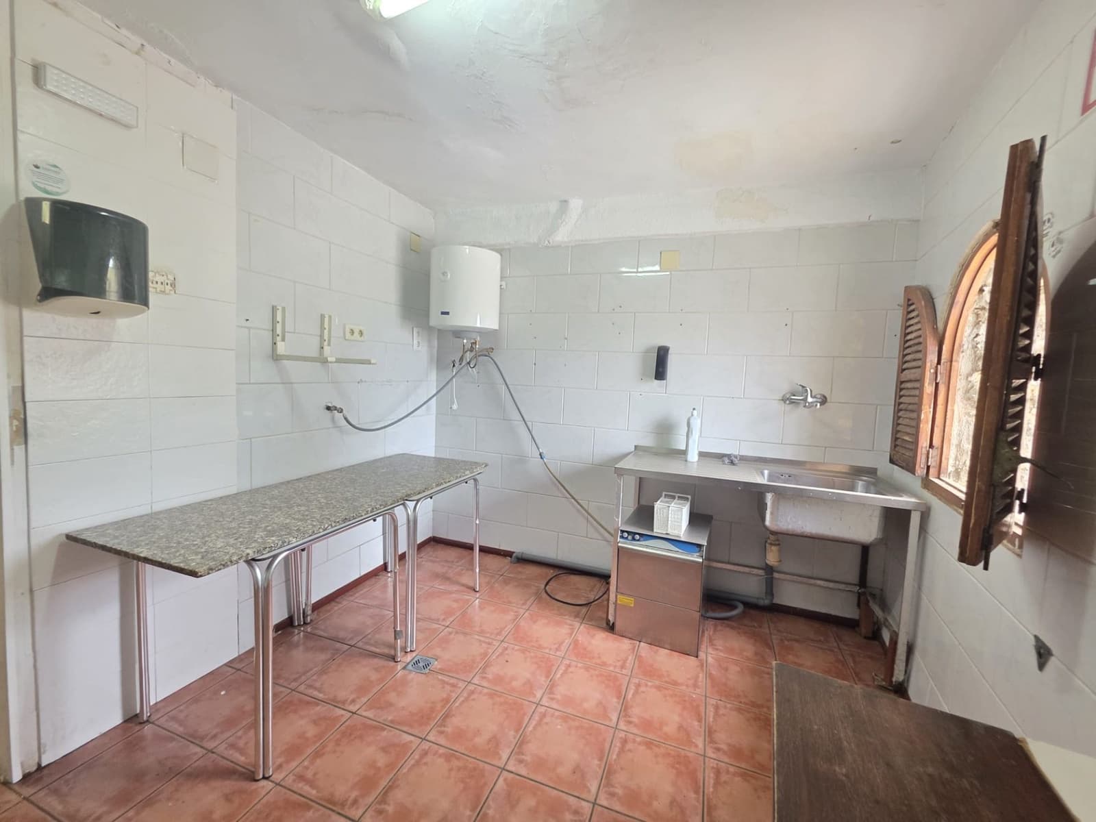 Kommersiell till salu i Santa Pola - 115 000 € (Ref: 9465432)