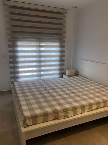 Apartamento de 2 habitaciones en Arenales del Sol, Elche / Elx en alquiler con piscina - 1.350 € (Ref: 9465433)