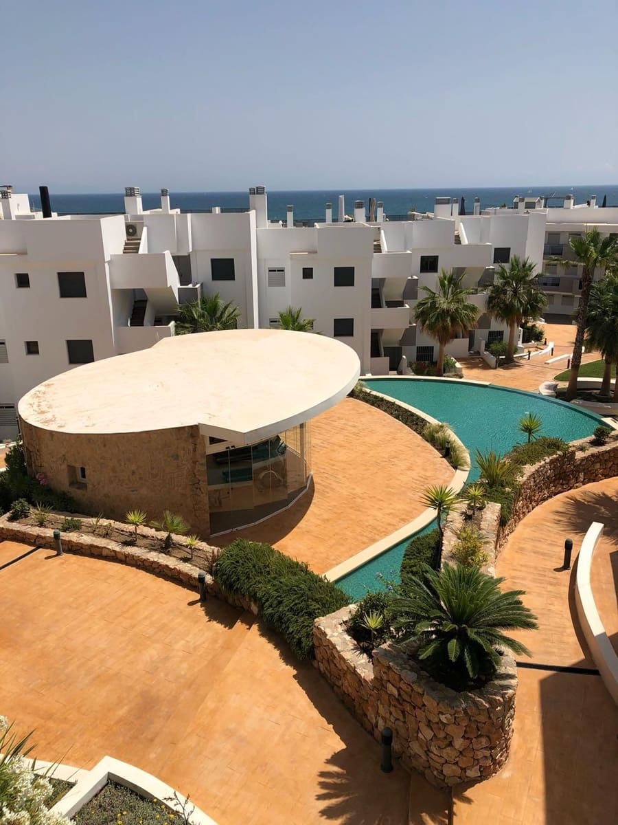 Appartement de 2 chambres à louer à Arenales del Sol avec piscine - 1 350 € (Ref: 9465433)