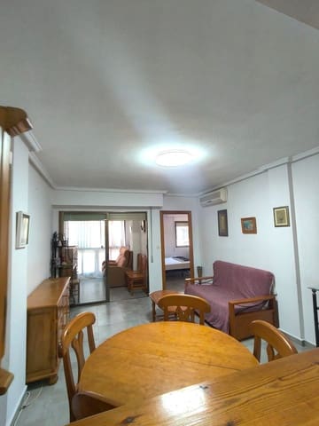 2 Zimmer Apartment zu vermieten in Santa Pola - 800 € (Ref: 9518516)