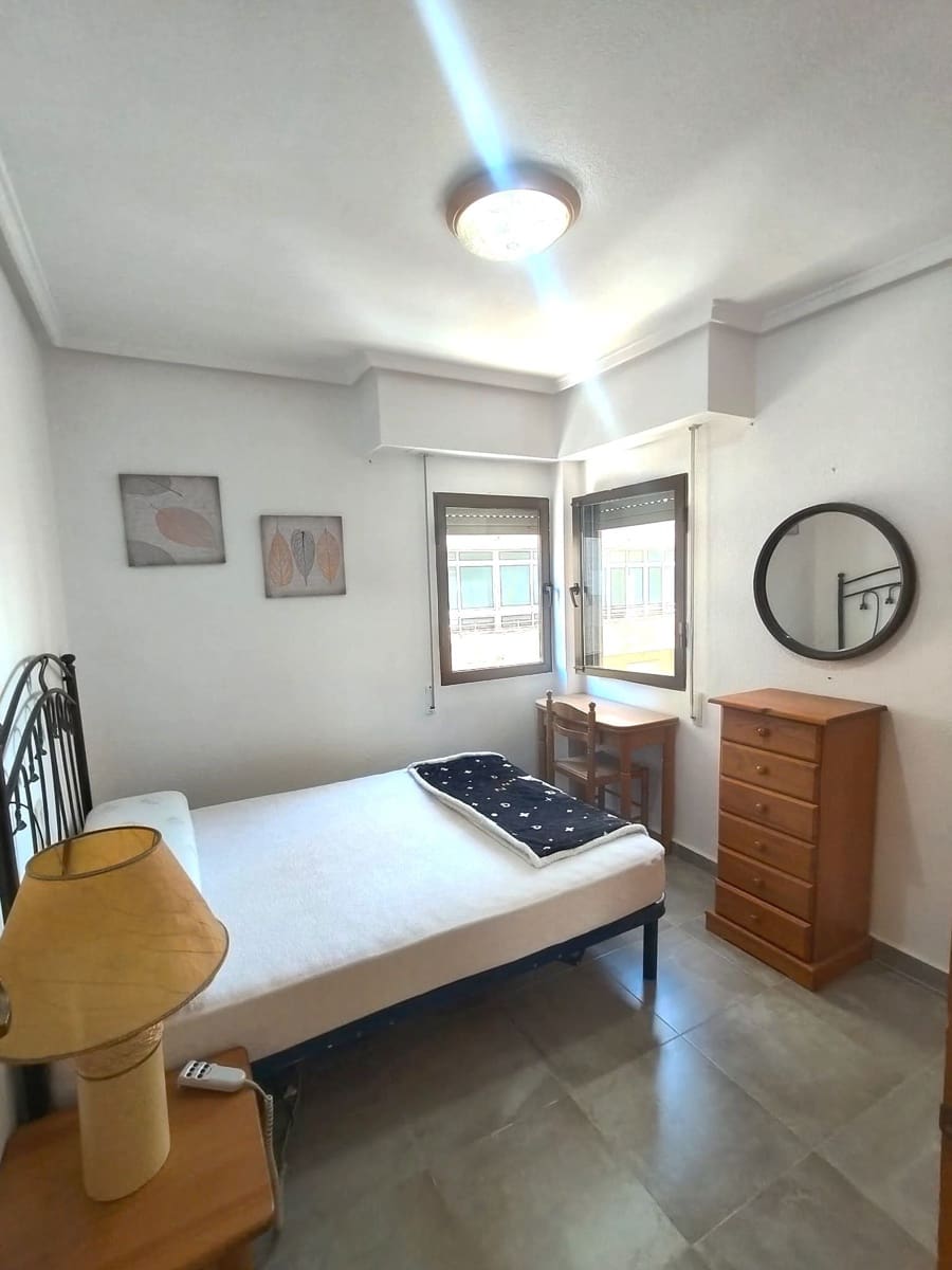 2 sovrum Lägenhet att hyra i Santa Pola - 800 € (Ref: 9518516)