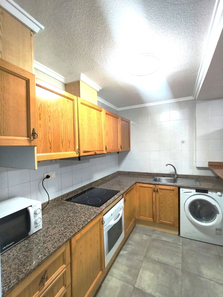 2 sovrum Lägenhet att hyra i Santa Pola - 800 € (Ref: 9518516)