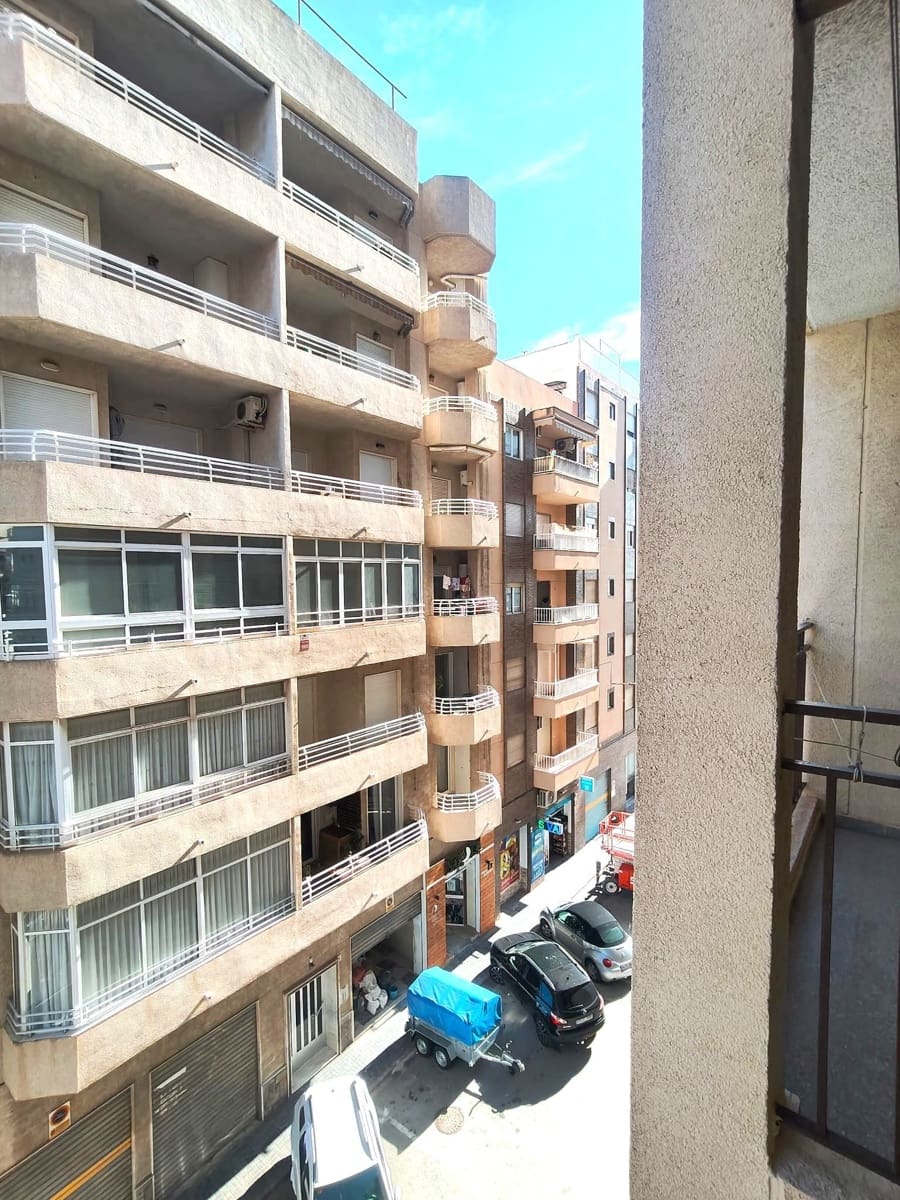 2 sovrum Lägenhet att hyra i Santa Pola - 800 € (Ref: 9518516)