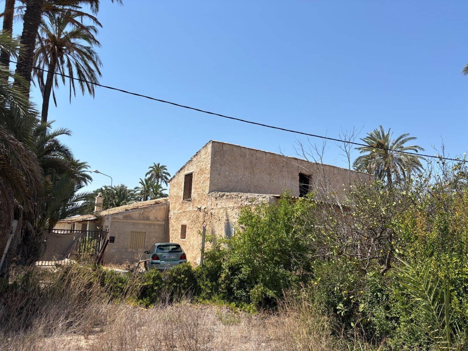 Finca/Landhuis te koop in Elche / Elx - € 136.000 (Ref: 9555234)