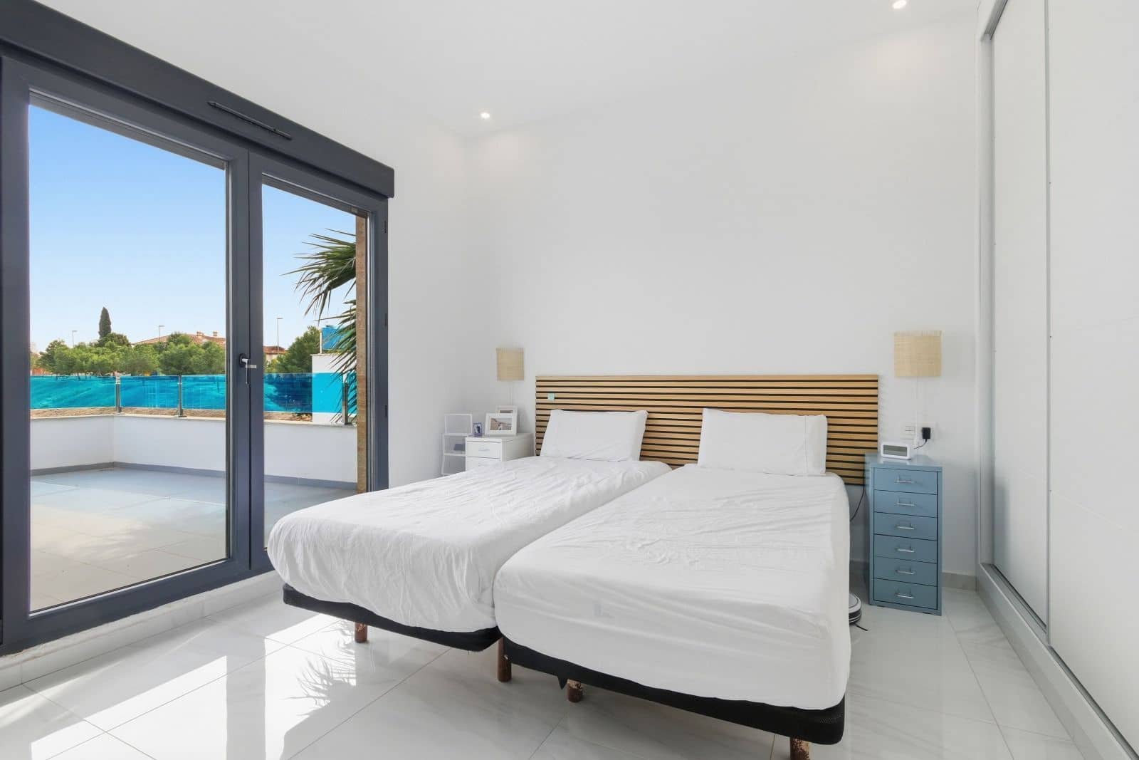 3 soveværelse Villa til salg i Bigastro med swimmingpool garage - € 339.000 (Ref: 9568108)