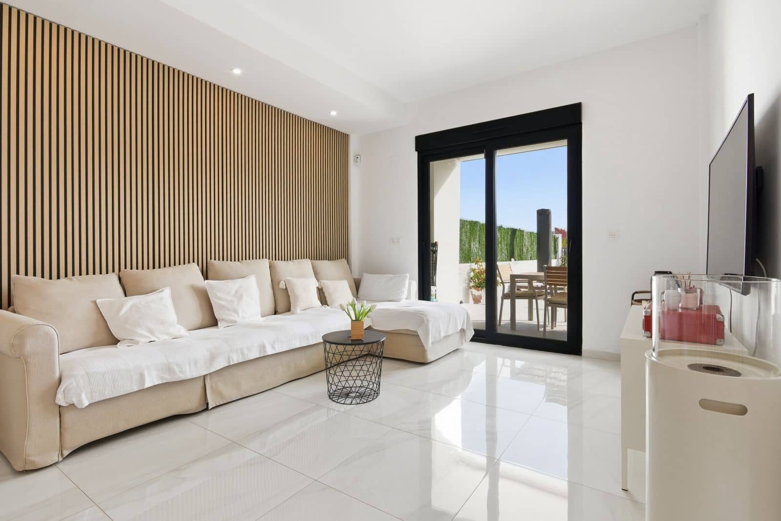 3 soveværelse Villa til salg i Bigastro med swimmingpool garage - € 339.000 (Ref: 9568108)