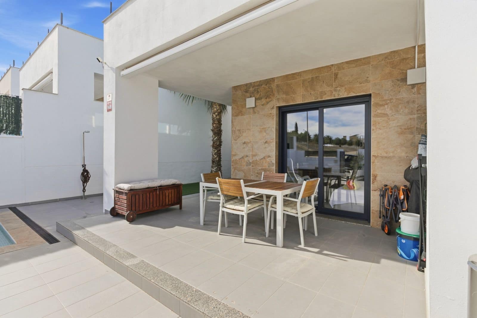 3 soveværelse Villa til salg i Bigastro med swimmingpool garage - € 339.000 (Ref: 9568108)