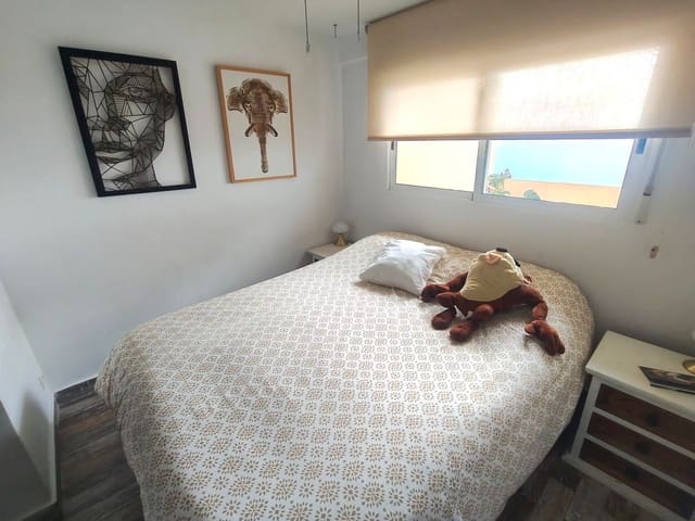 2 soveværelse Lejlighed til leje i Santa Pola med garage - € 2.200 (Ref: 9568110)