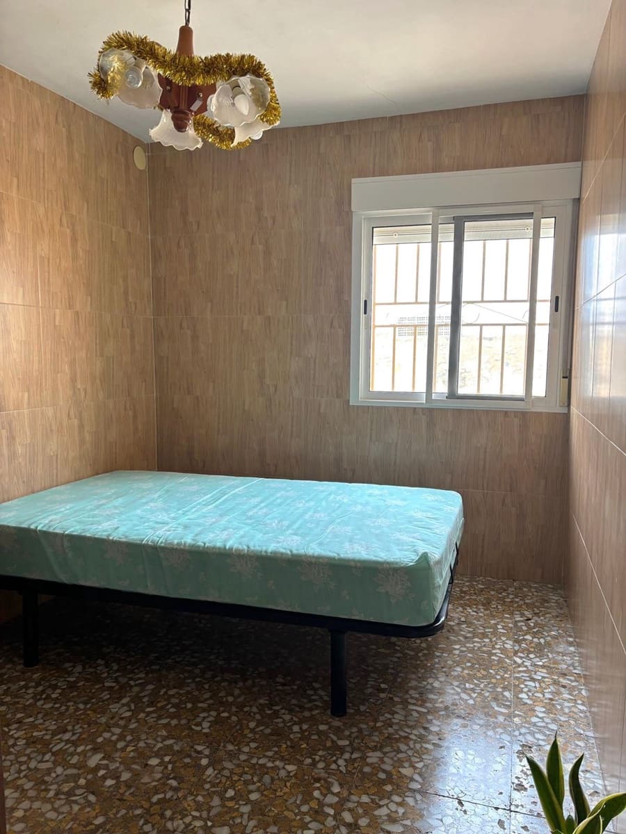 3 makuuhuone Maalaistalo myytävänä paikassa El Realengo mukana 
autotalli - 260 000 € (Ref: 9604634)