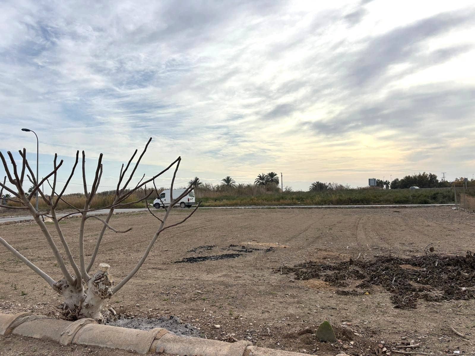 3 makuuhuone Maalaistalo myytävänä paikassa El Realengo mukana 
autotalli - 260 000 € (Ref: 9604634)