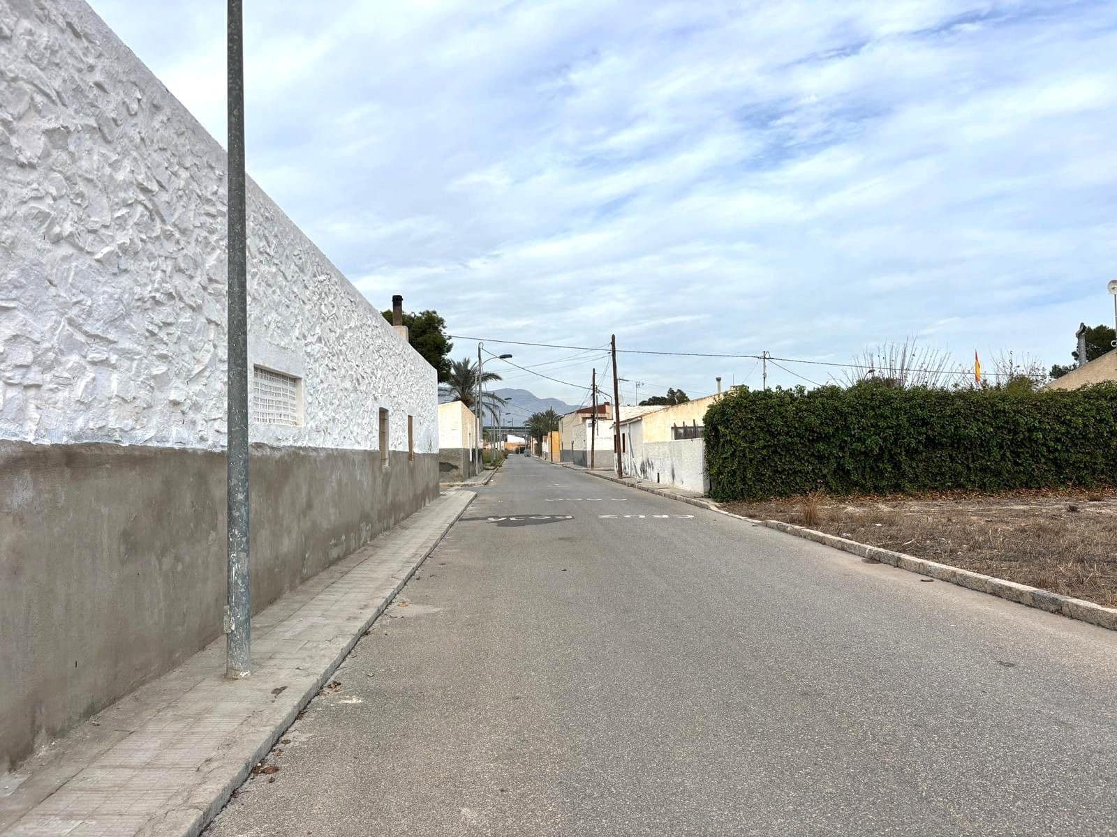 3 makuuhuone Maalaistalo myytävänä paikassa El Realengo mukana 
autotalli - 260 000 € (Ref: 9604634)