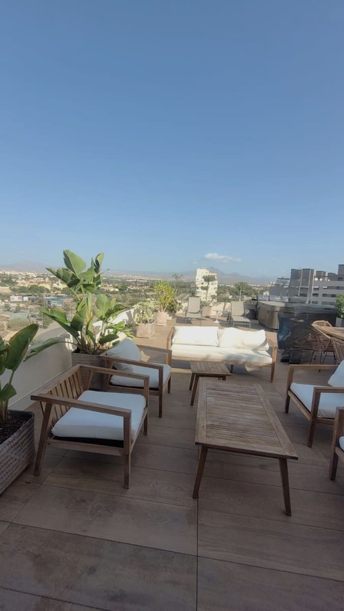 Ático de 3 habitaciones en Alicante / Alacant ciudad en venta con piscina garaje - 950.000 € (Ref: 9604636)