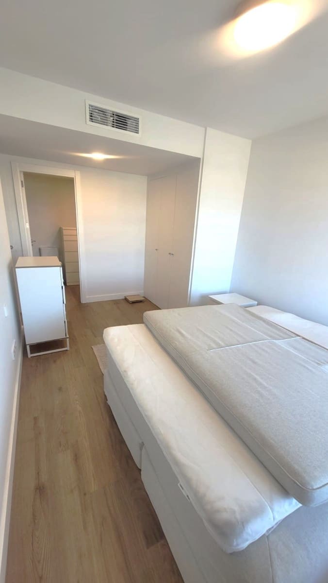 Ático de 3 habitaciones en Alicante / Alacant ciudad en venta con piscina garaje - 950.000 € (Ref: 9604636)