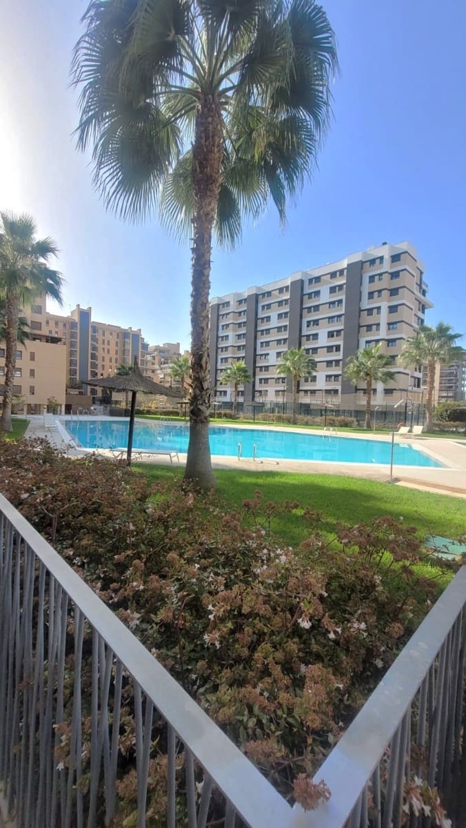 Ático de 3 habitaciones en Alicante / Alacant ciudad en venta con piscina garaje - 950.000 € (Ref: 9604636)