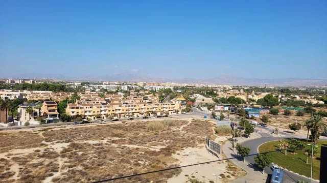 Ático de 3 habitaciones en Alicante / Alacant ciudad en venta con piscina garaje - 950.000 € (Ref: 9604636)