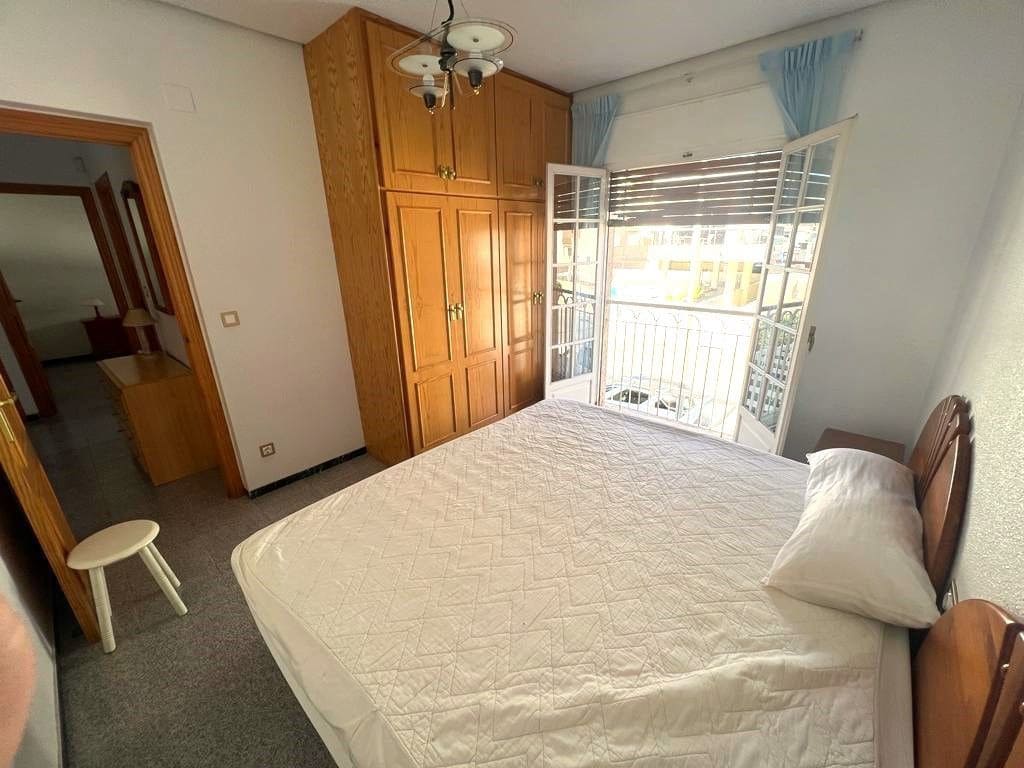 4 makuuhuone Omakotitalo myytävänä paikassa Santa Pola - 290 000 € (Ref: 9625372)