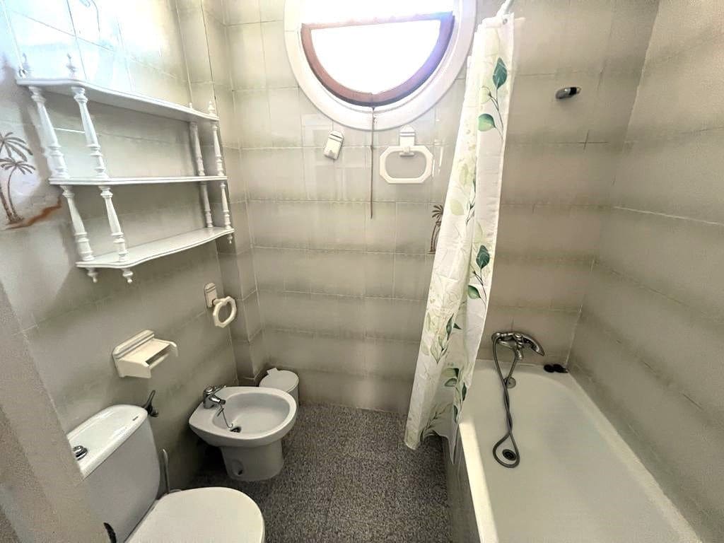 4 makuuhuone Omakotitalo myytävänä paikassa Santa Pola - 290 000 € (Ref: 9625372)