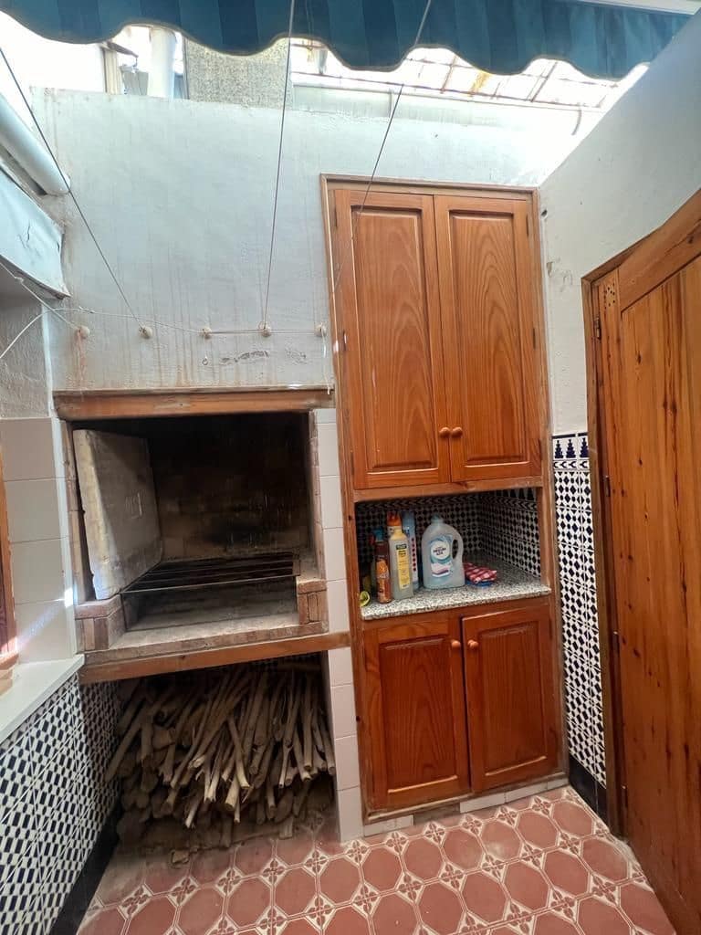 4 makuuhuone Omakotitalo myytävänä paikassa Santa Pola - 290 000 € (Ref: 9625372)