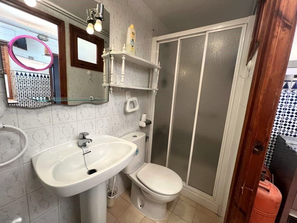 4 makuuhuone Omakotitalo myytävänä paikassa Santa Pola - 290 000 € (Ref: 9625372)